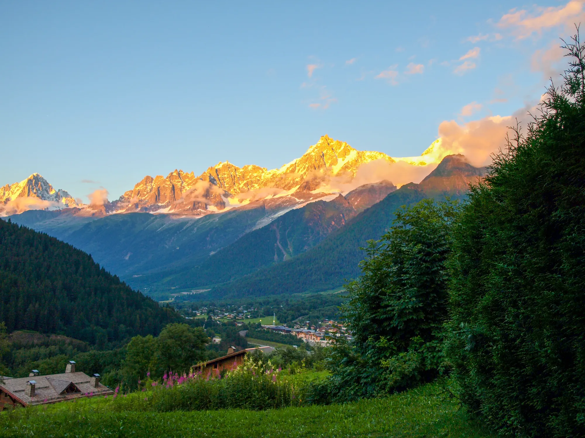 Sunset across the Chamonix Valley